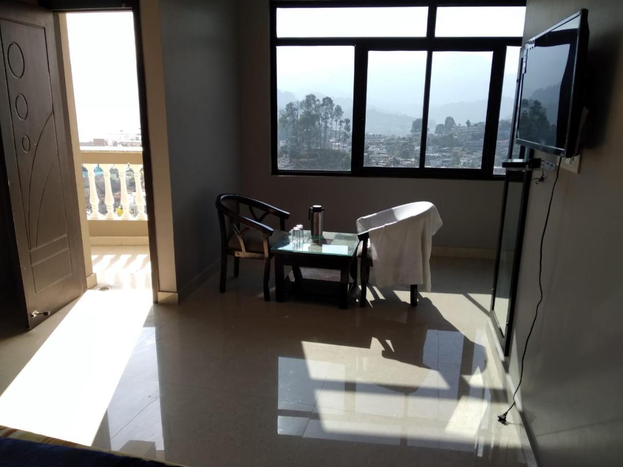 Hotel-78 Pithoragarh Luaran gambar