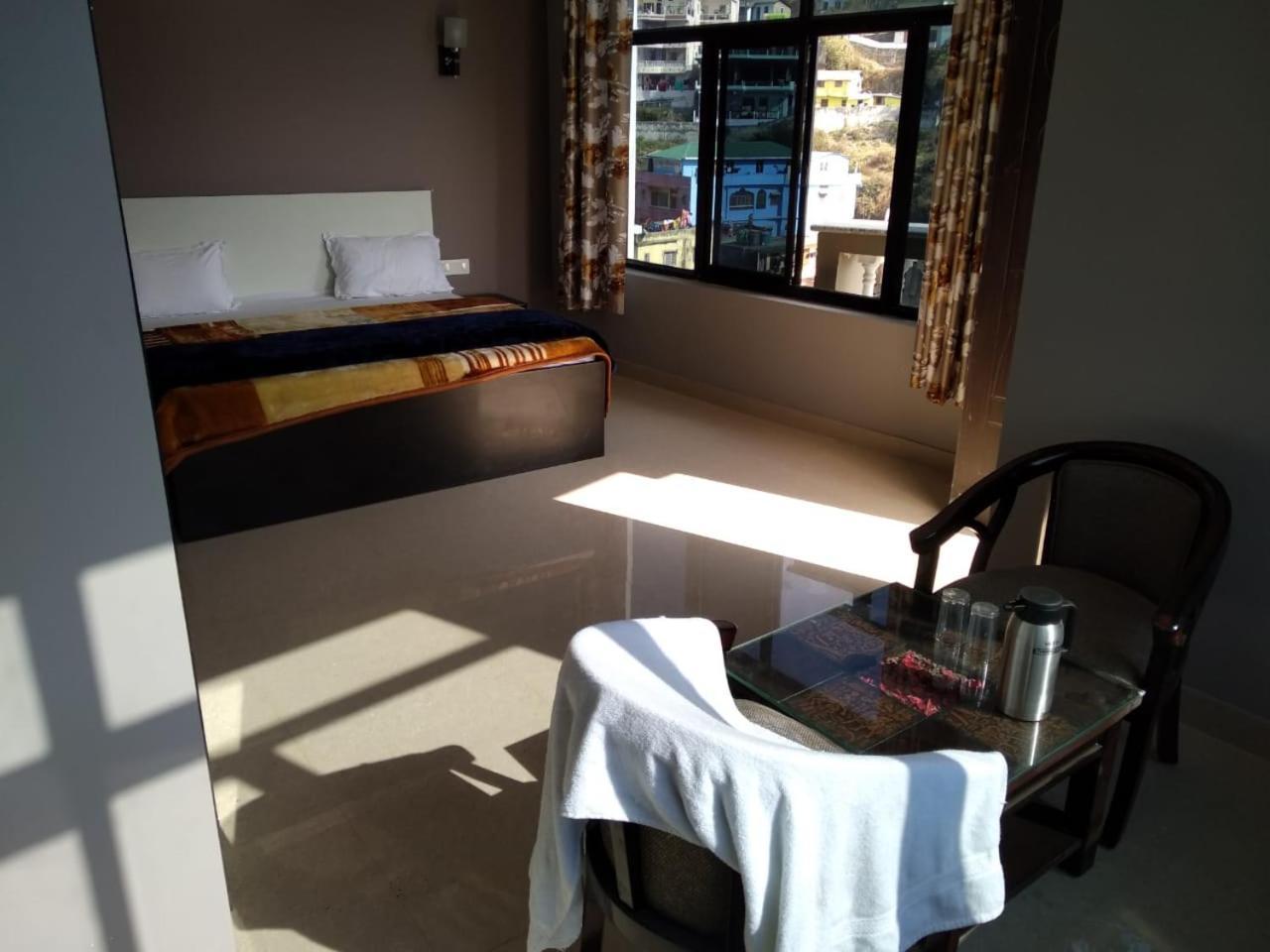 Hotel-78 Pithoragarh Luaran gambar