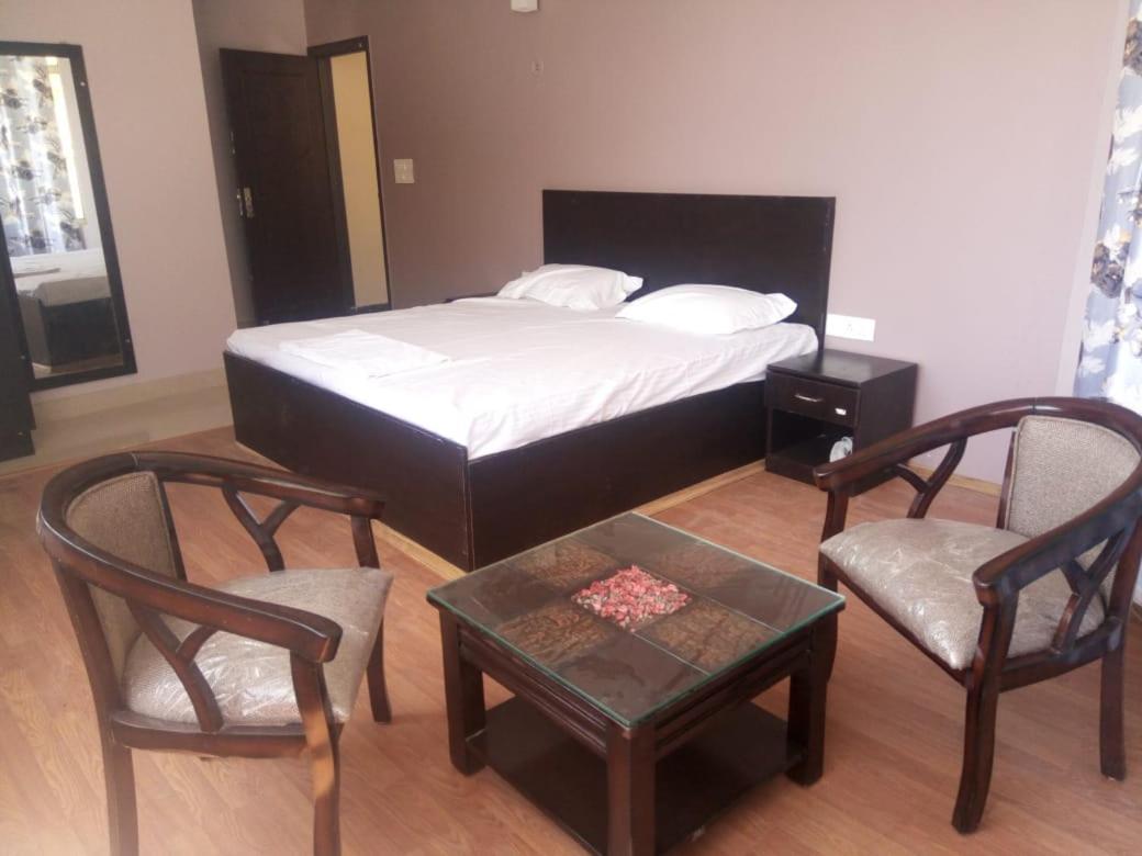 Hotel-78 Pithoragarh Luaran gambar